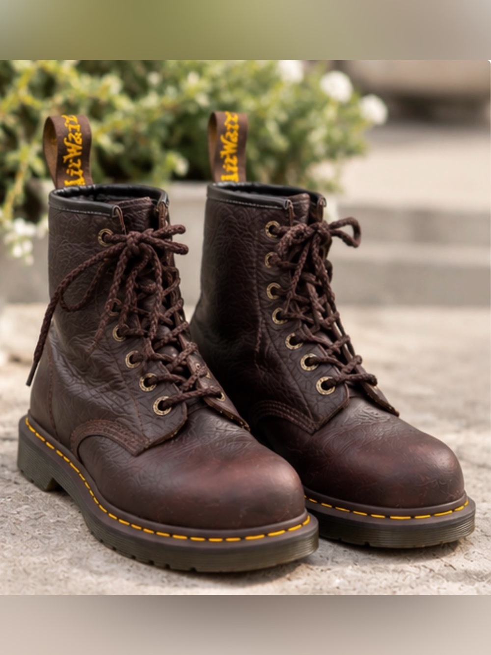 Dr. Martens Industrial AW140 Brown Leather Steel Toe Work Boots M7 W8